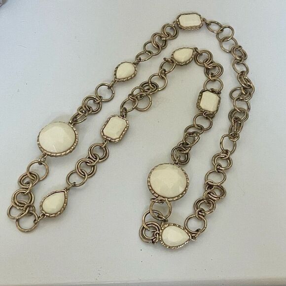 J. Crew Cream Medallion Wide Link Gold Toned Necklace Womens Single Strand Chain - Picture 5 of 5